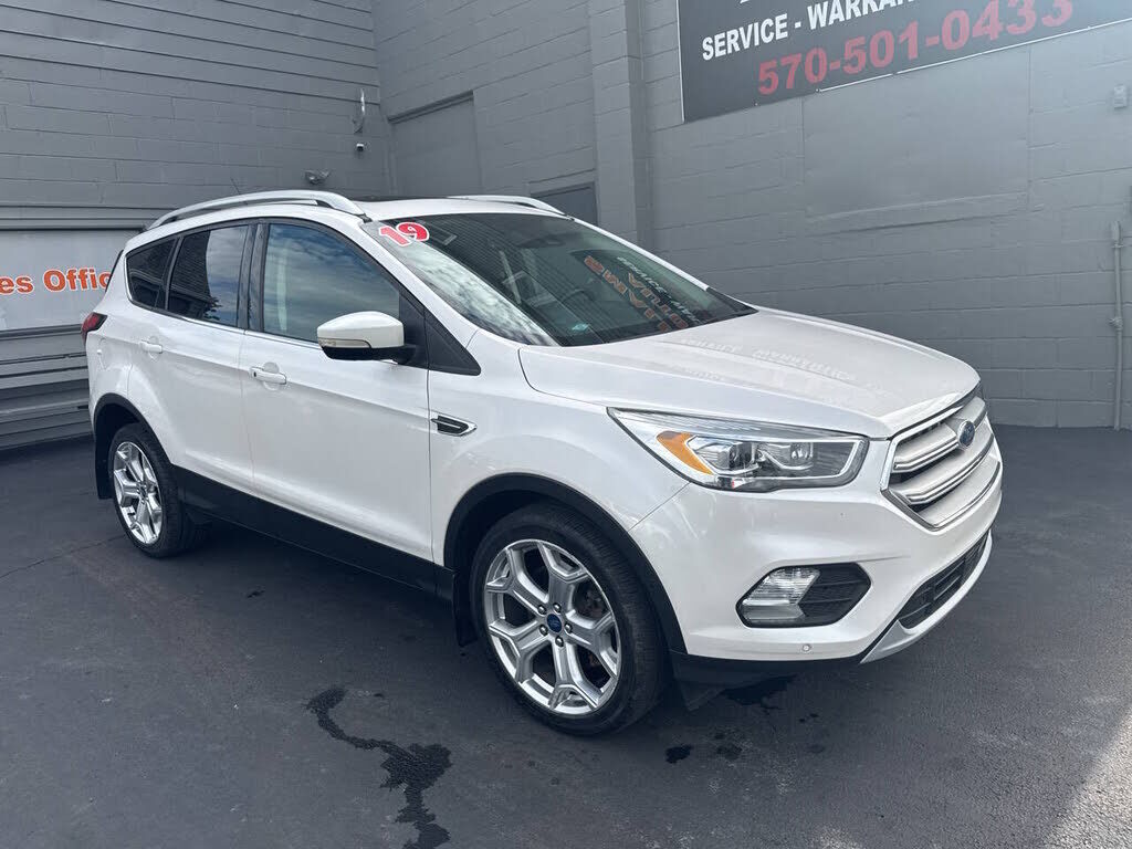 2019 FORD Escape