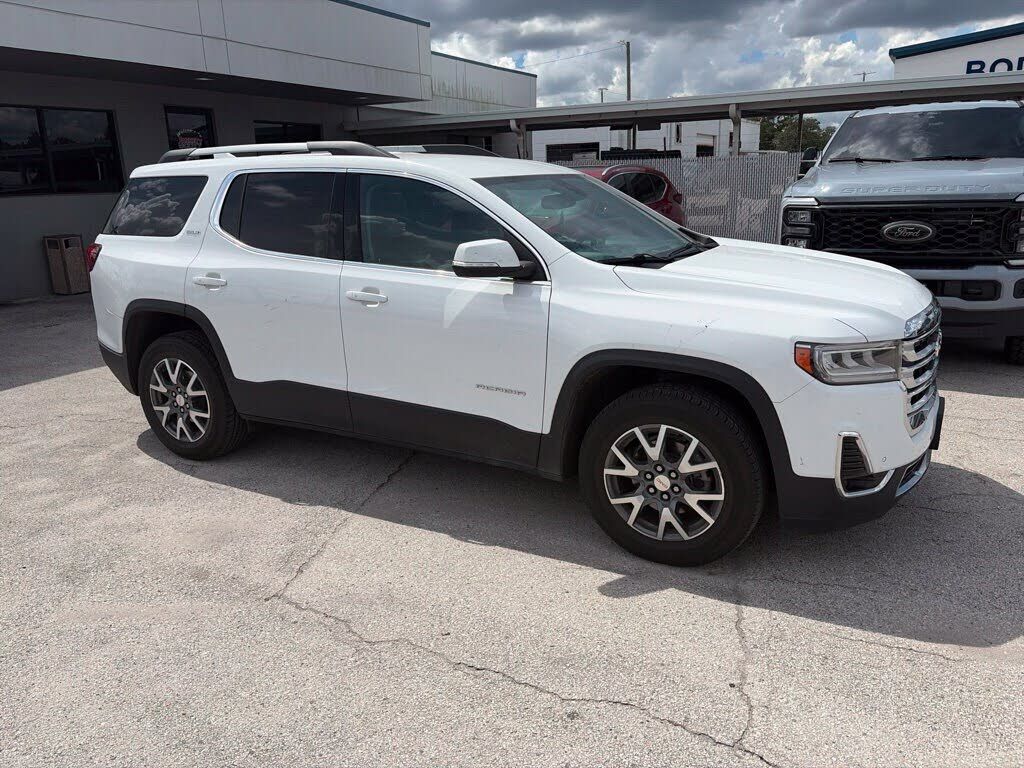 2023 GMC Acadia