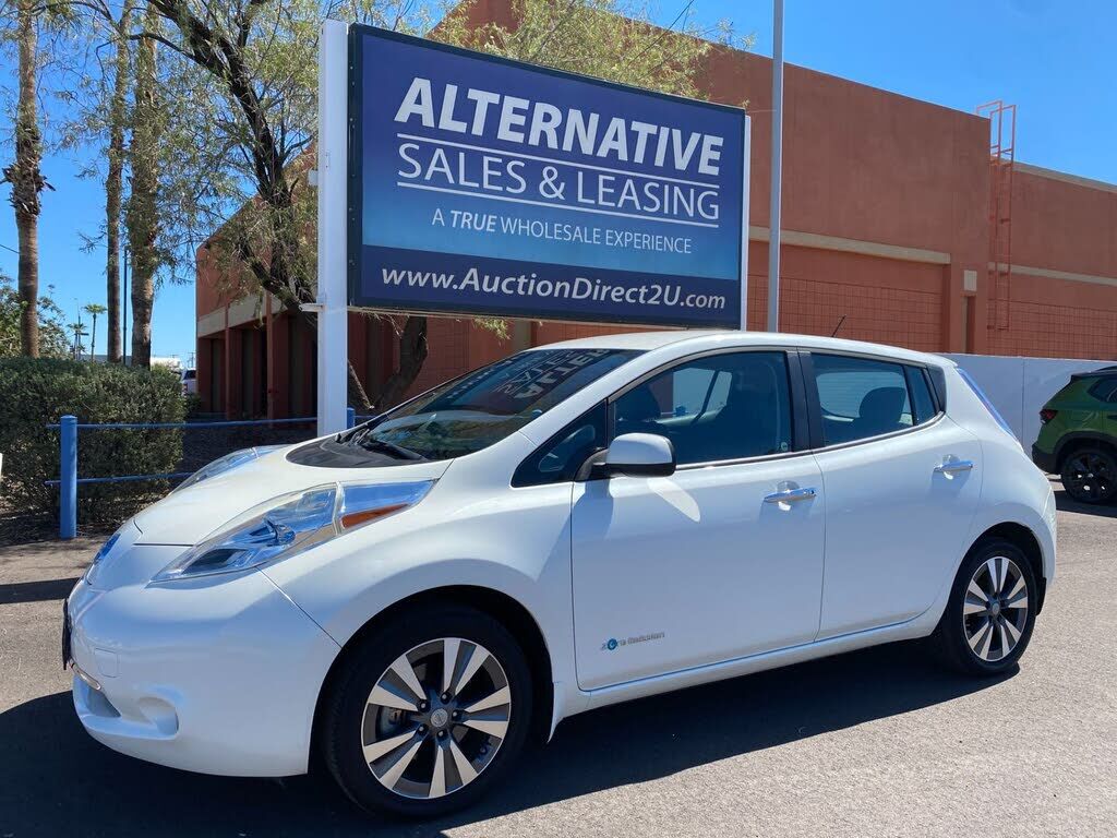 2015 NISSAN Leaf