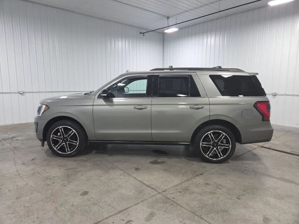 2019 FORD Expedition