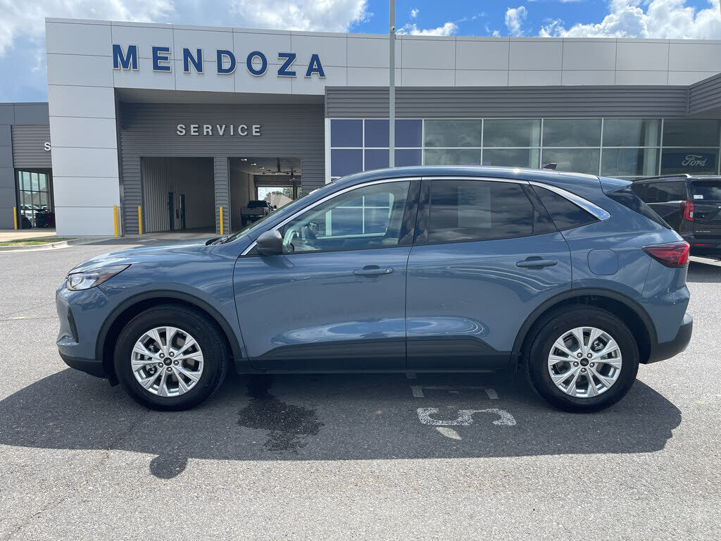 2024 FORD Escape