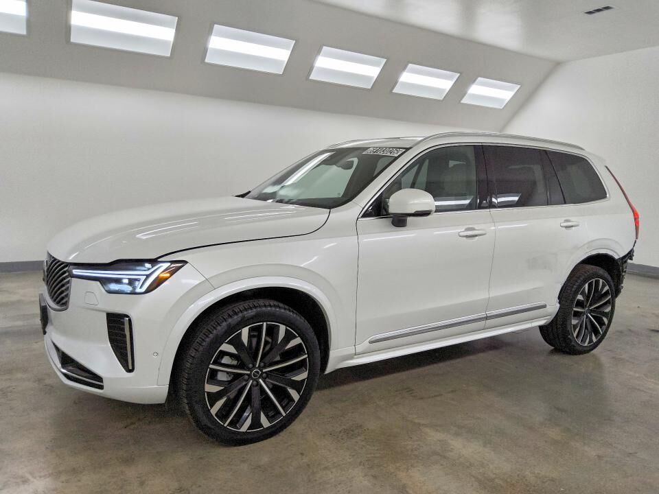 2025 VOLVO XC90