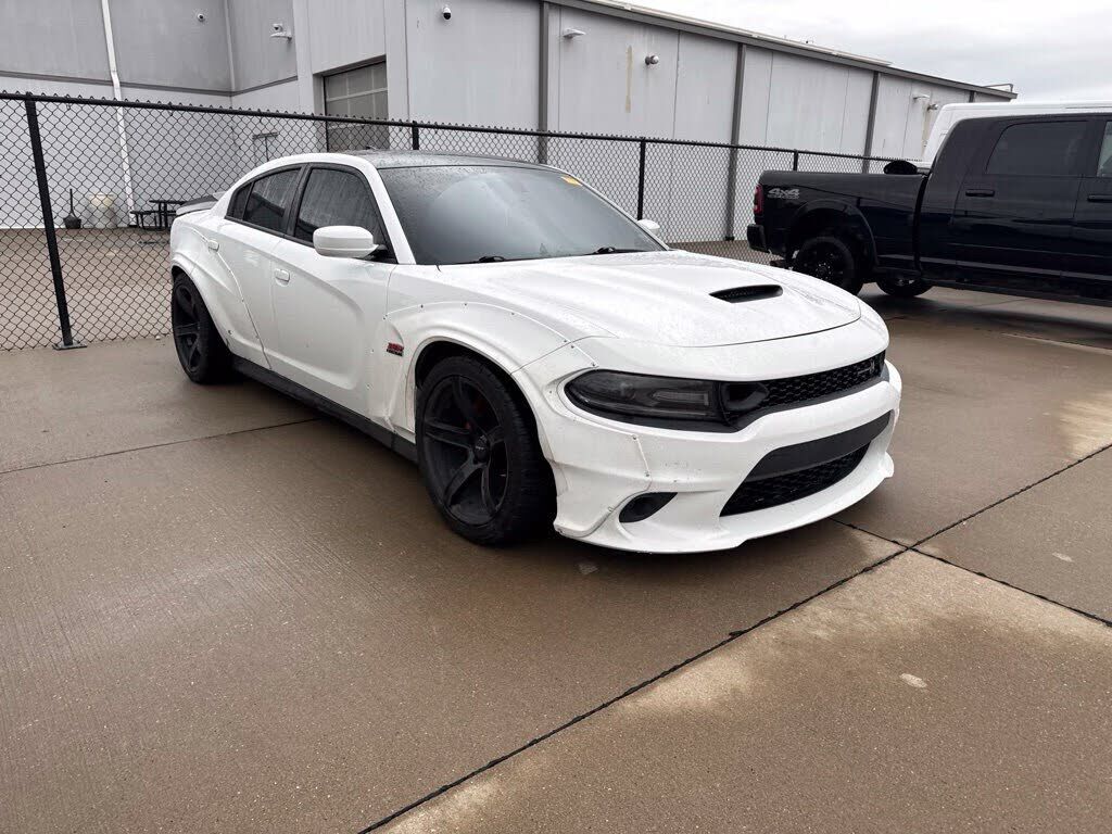 2019 DODGE Charger