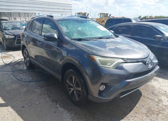 2016 TOYOTA RAV4