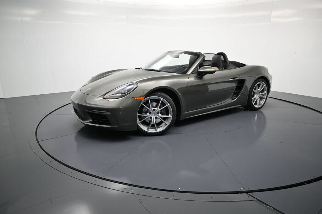 2021 PORSCHE 718
