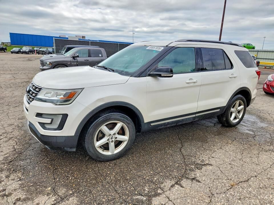2016 FORD Explorer