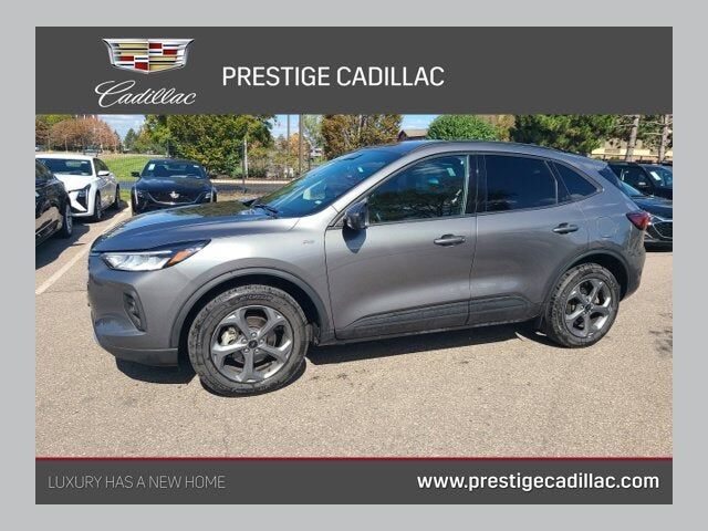 2025 FORD Escape