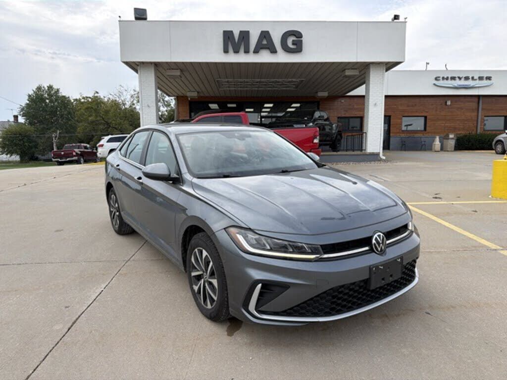 2025 VOLKSWAGEN Jetta