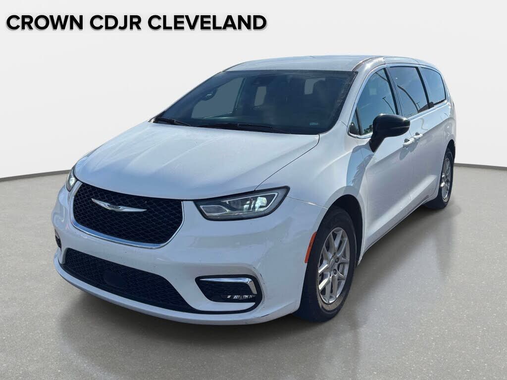 2025 CHRYSLER Pacifica