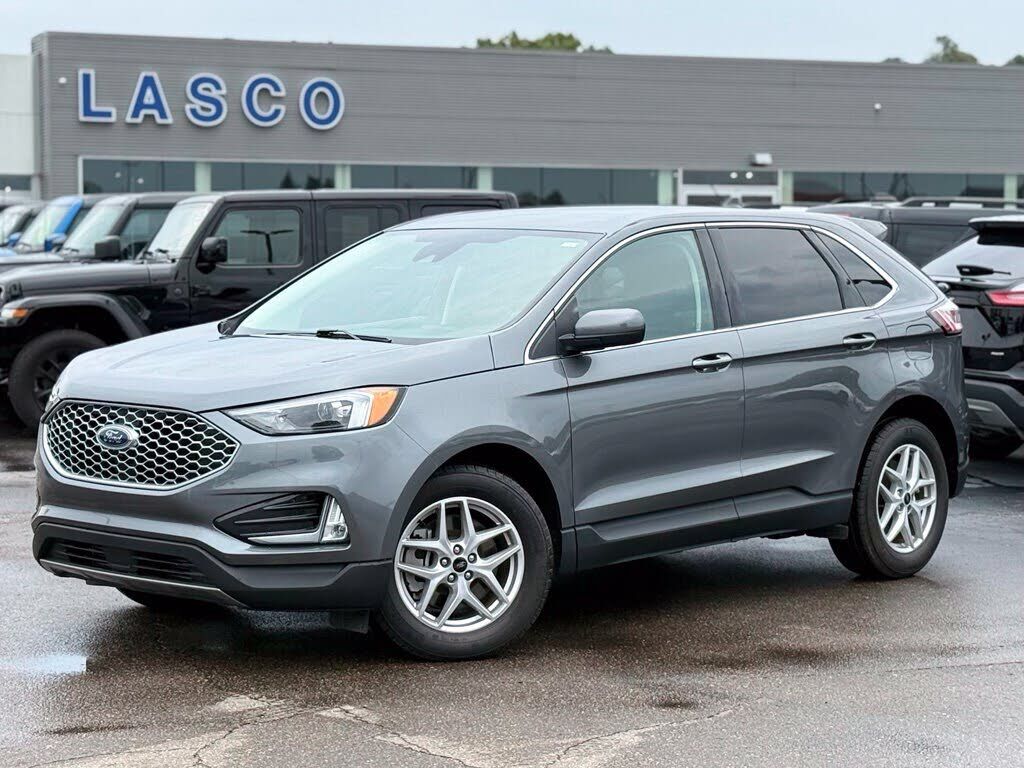 2024 FORD Edge