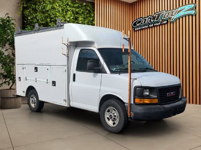 2016 GMC Savana