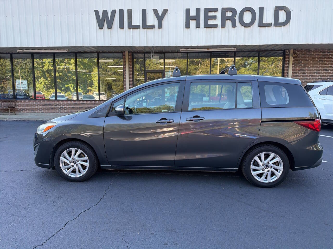 2014 MAZDA Mazda5