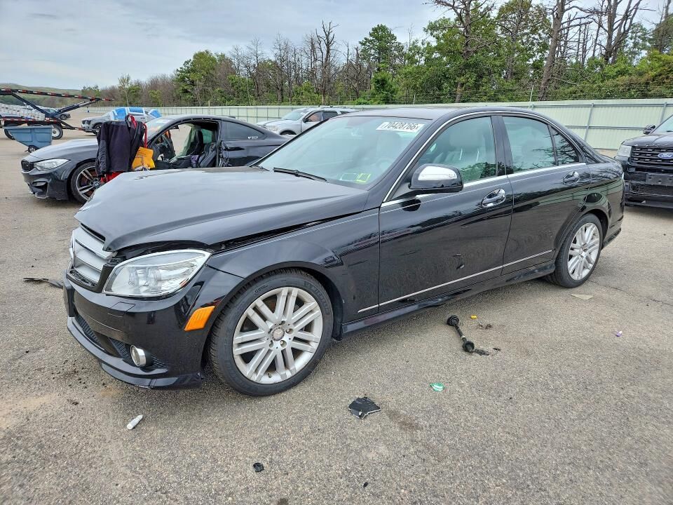 2009 MERCEDES-BENZ C-Class