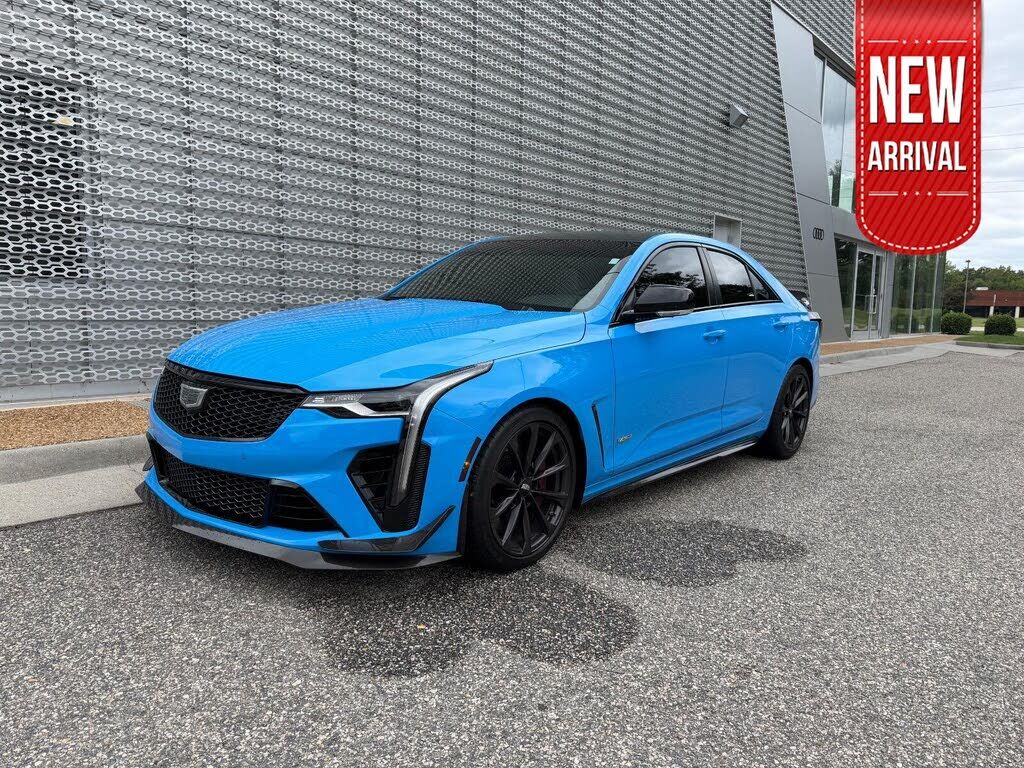 2022 CADILLAC CT4