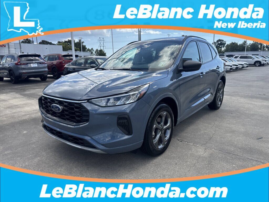 2024 FORD Escape
