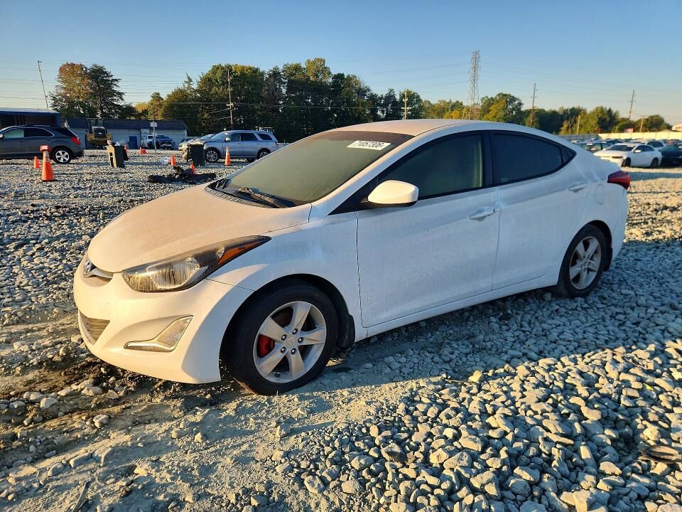 2015 HYUNDAI Elantra