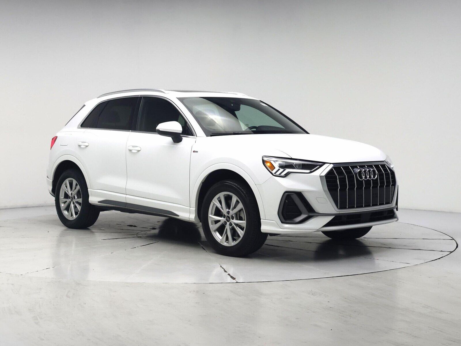 2025 Audi Q3