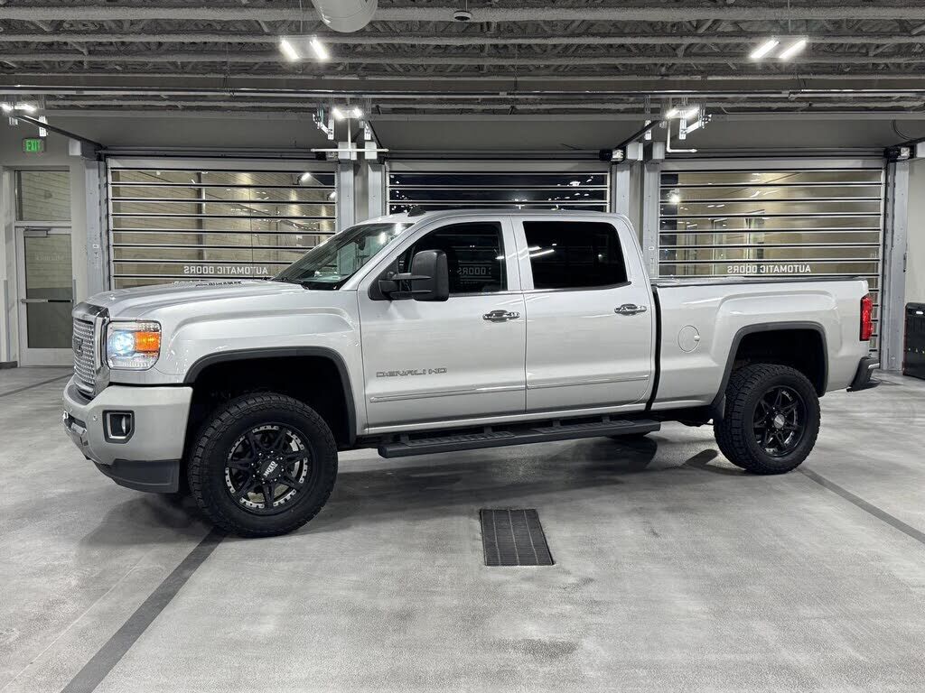 2015 GMC Sierra
