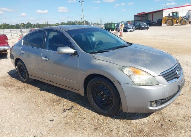 2009 NISSAN Altima