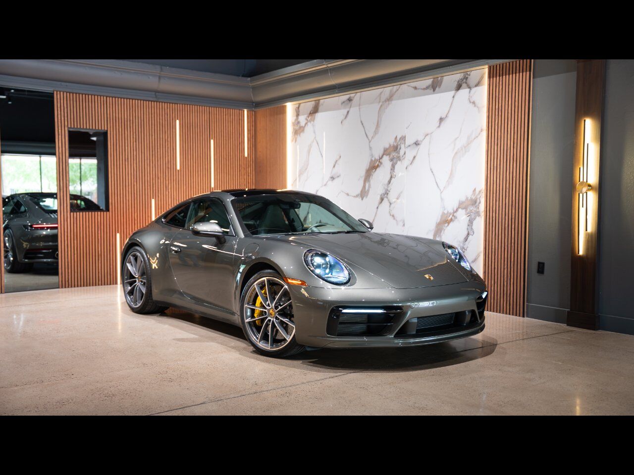 2020 PORSCHE 911