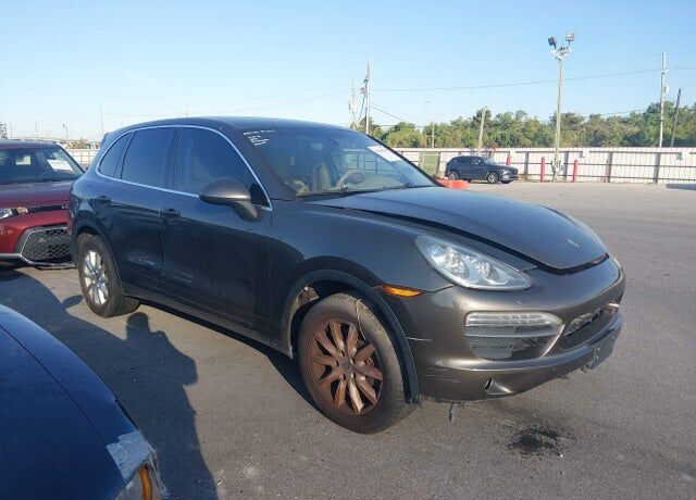 2013 PORSCHE Cayenne