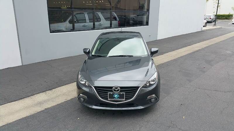 2015 MAZDA Mazda3