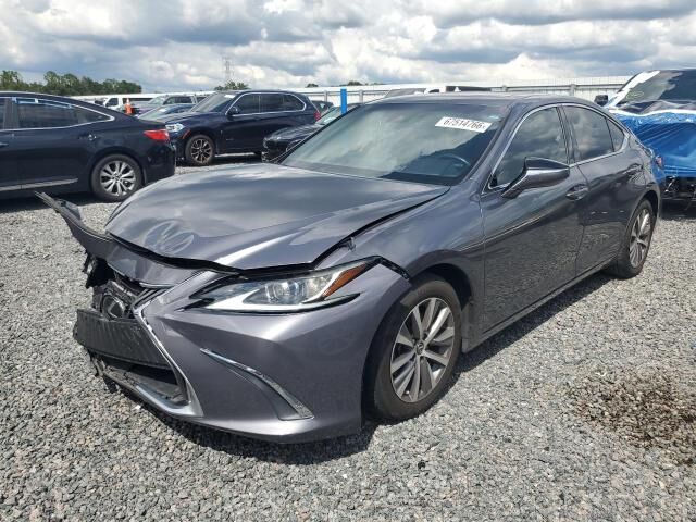 2021 LEXUS ES