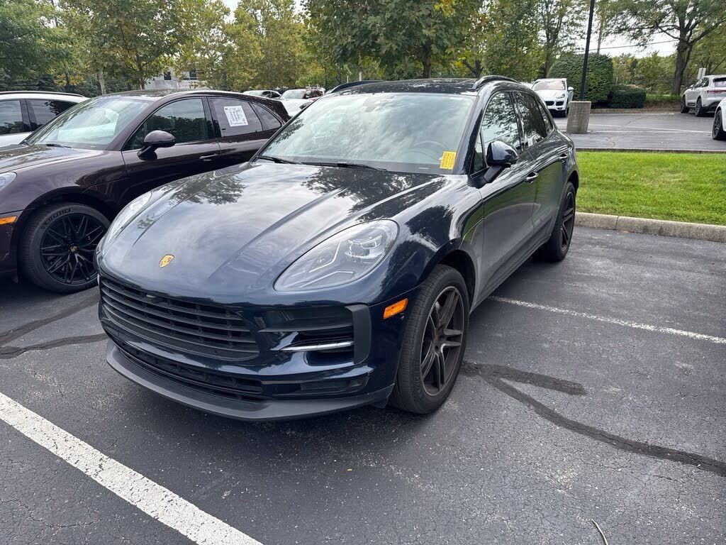 2021 PORSCHE Macan