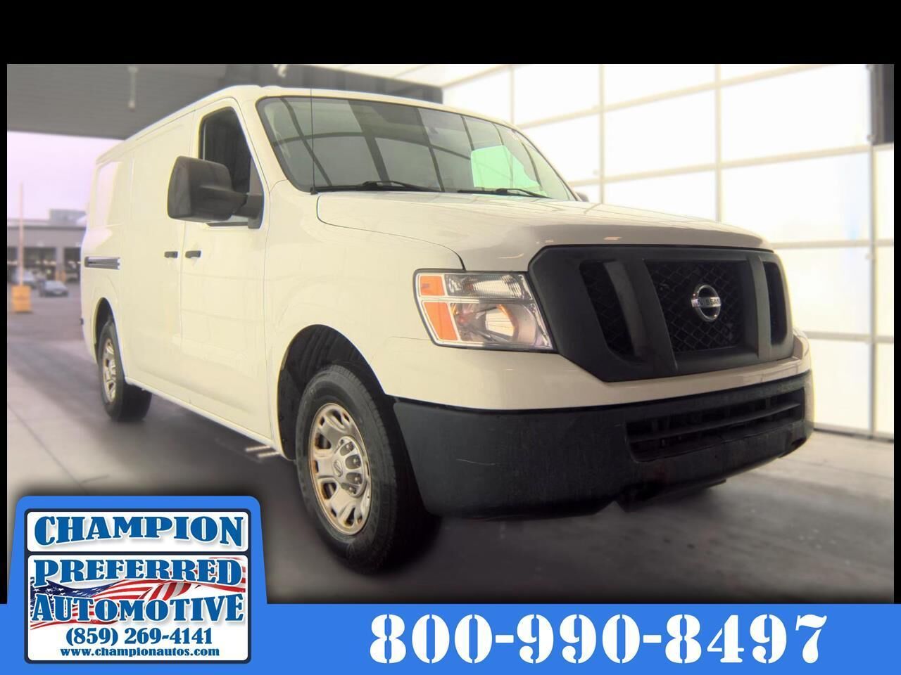 2016 NISSAN NV