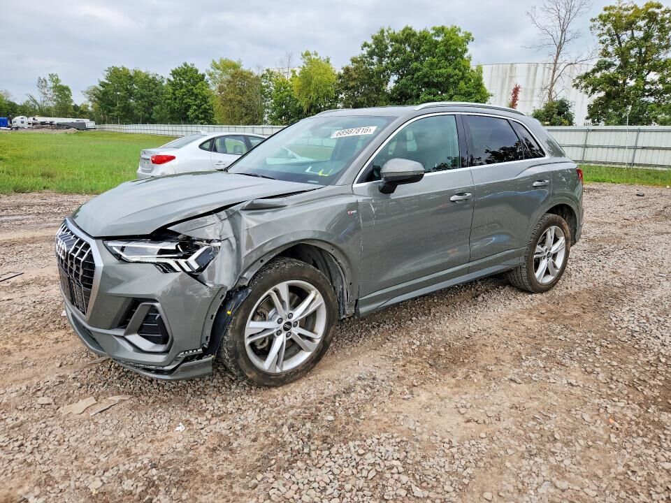 2021 AUDI Q3