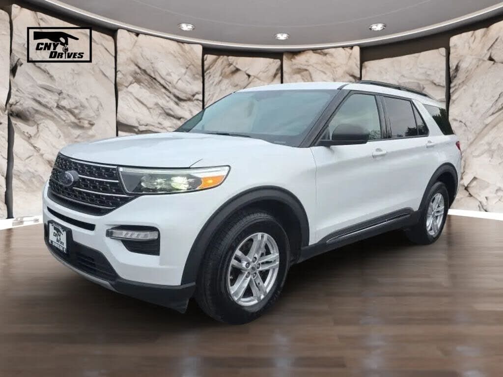 2020 FORD Explorer
