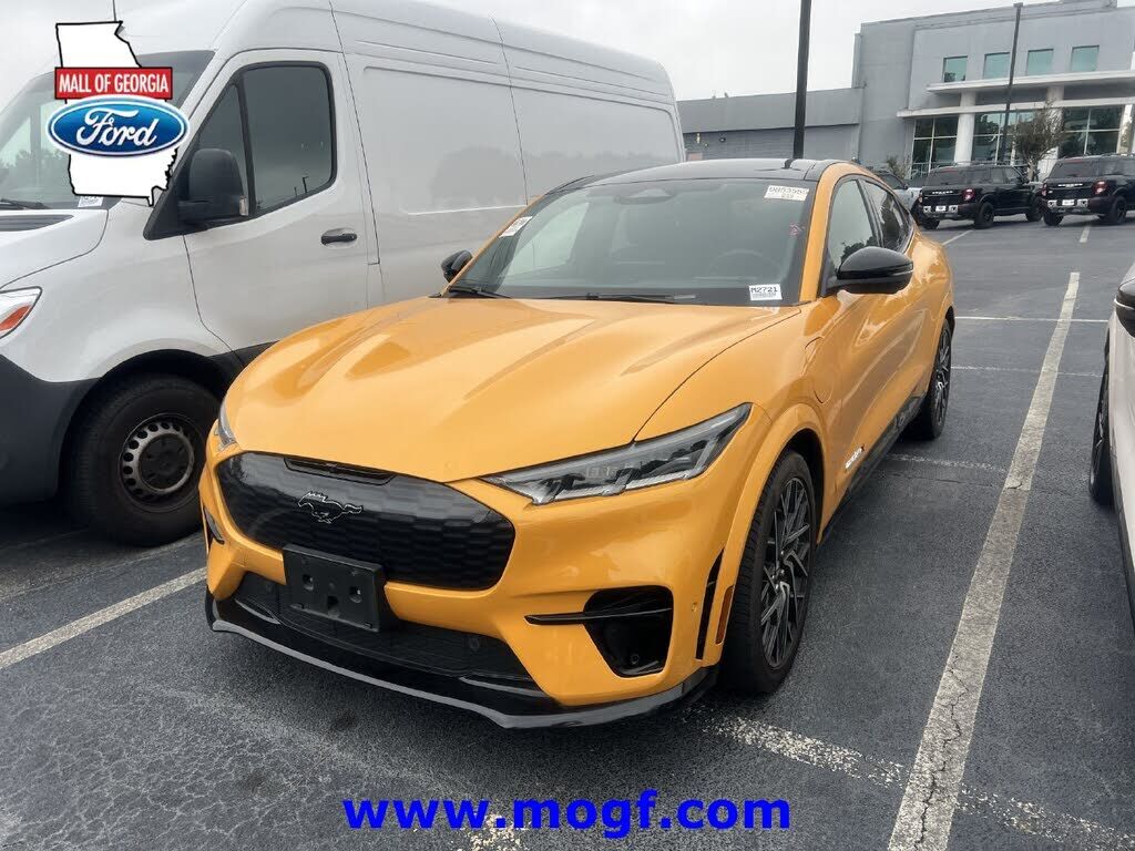 2022 FORD Mach-E