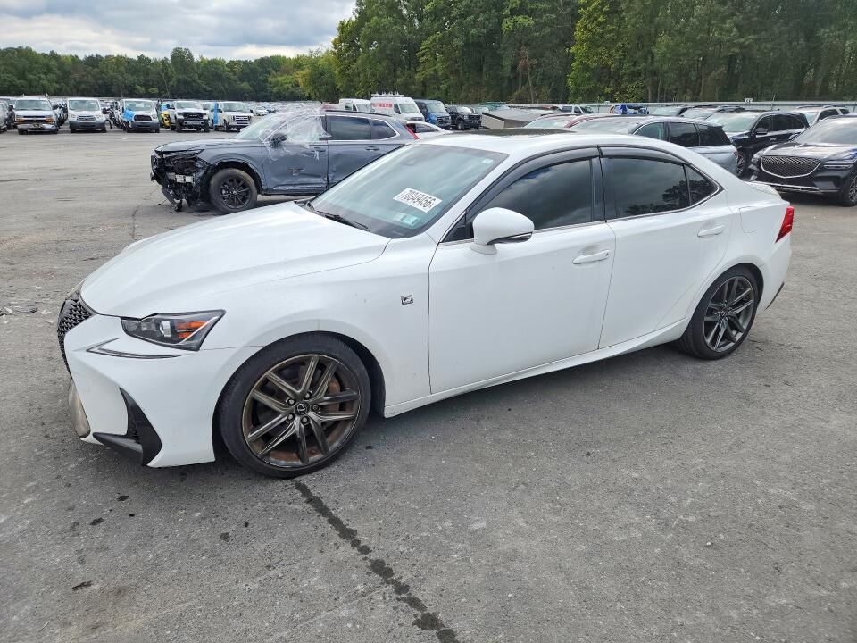 2018 LEXUS IS