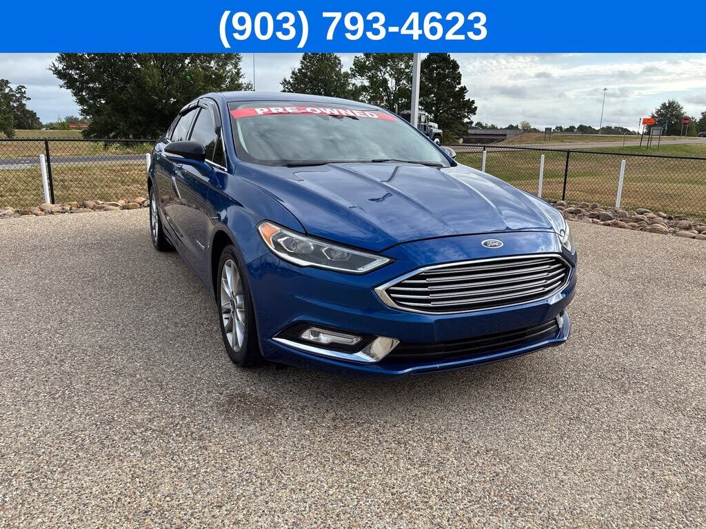 2017 FORD Fusion