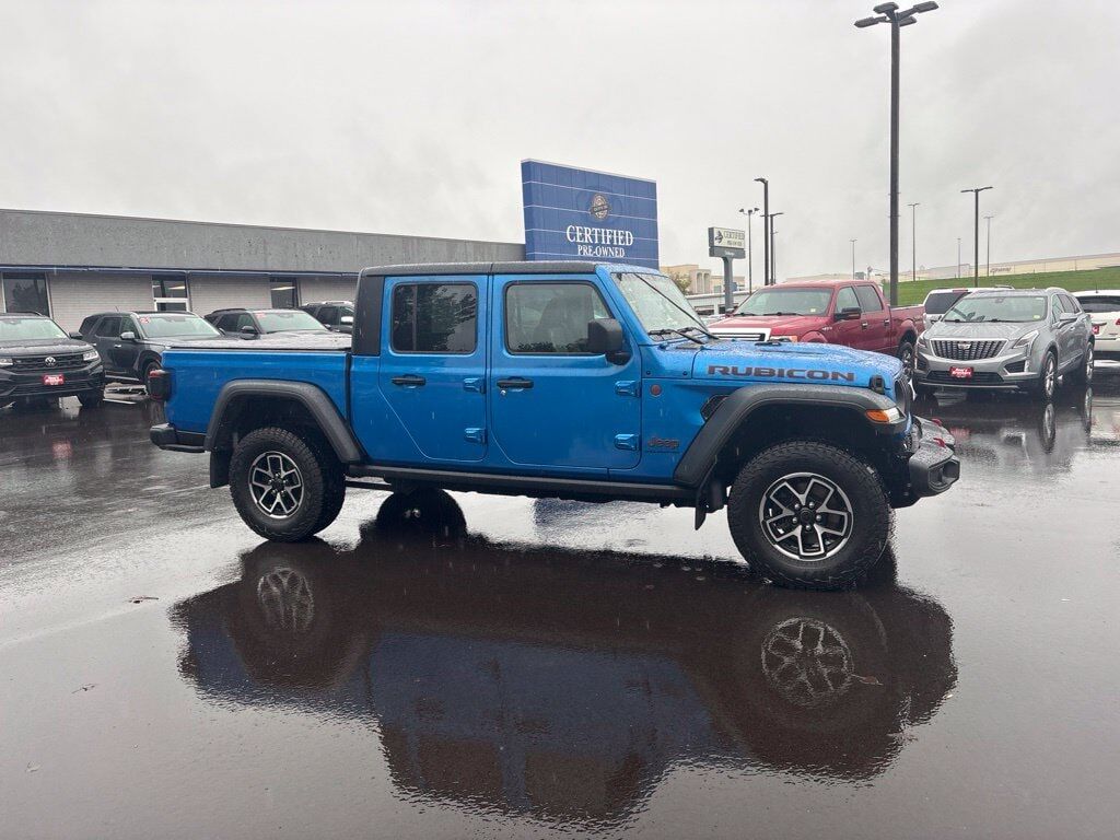 2024 JEEP Gladiator