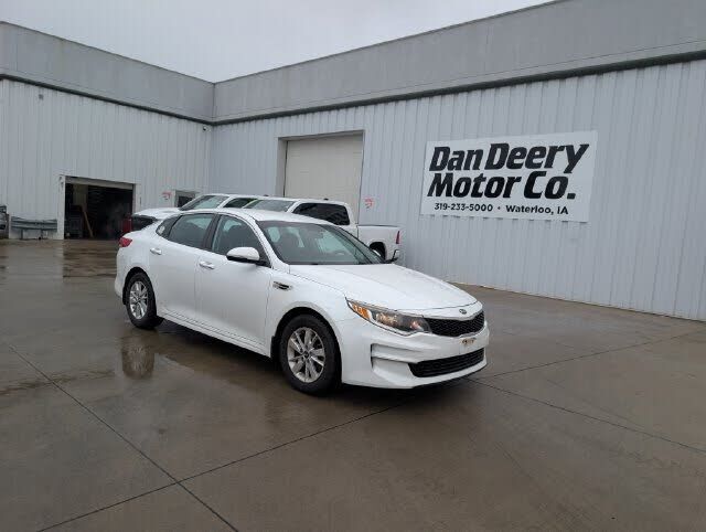 2017 KIA Optima