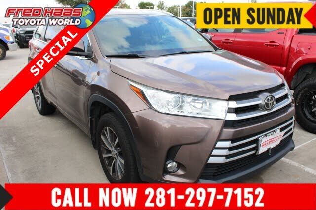 2018 TOYOTA Highlander