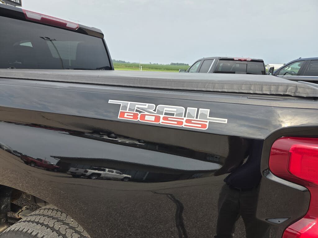 2021 CHEVROLET Silverado