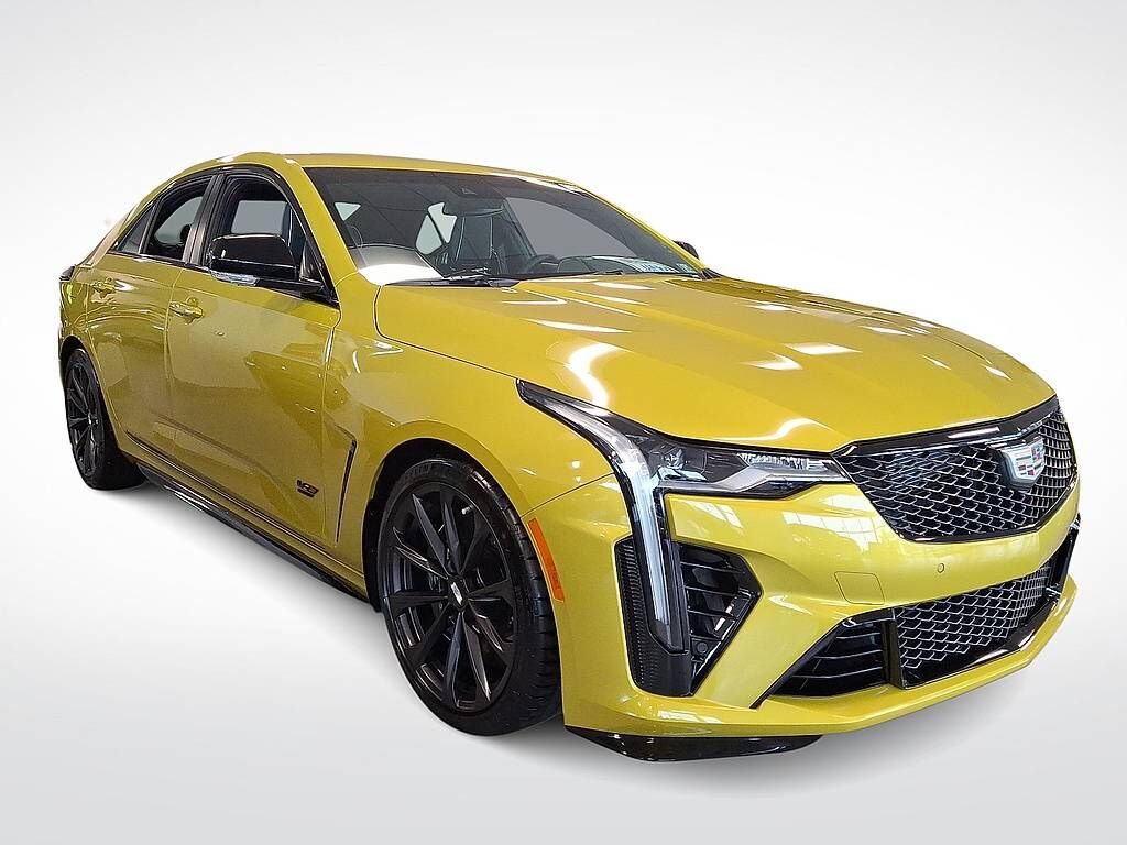 2025 CADILLAC CT4