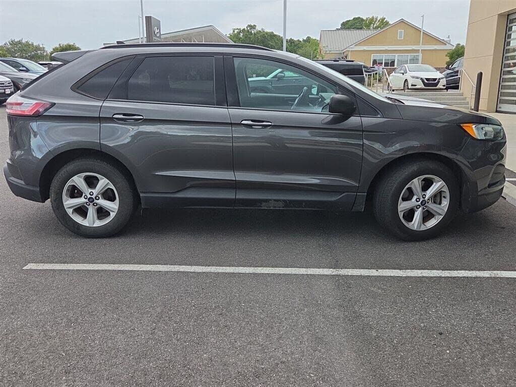 2020 FORD Edge