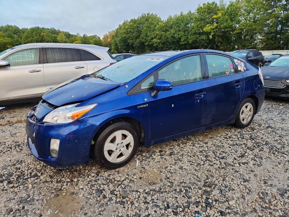2011 TOYOTA PRIUS