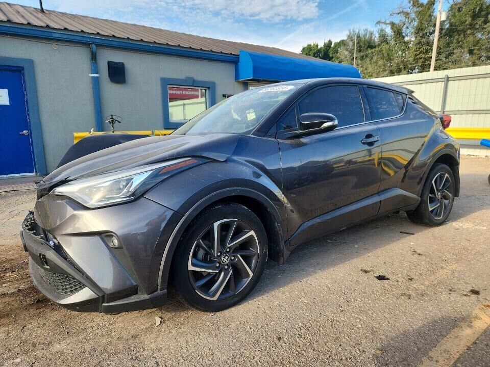 2022 TOYOTA C-HR