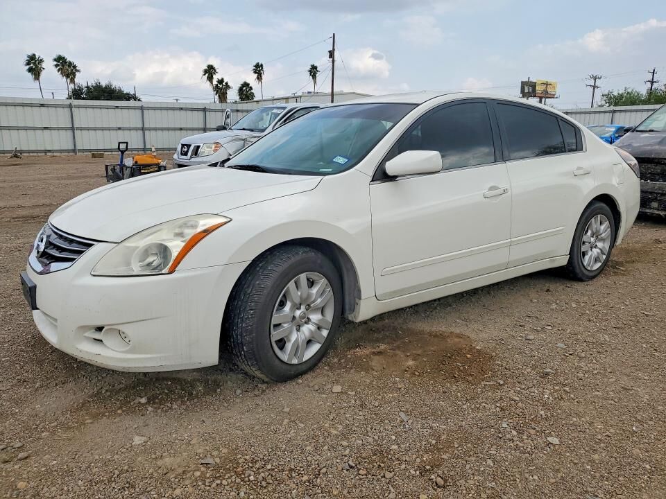 2012 NISSAN Altima