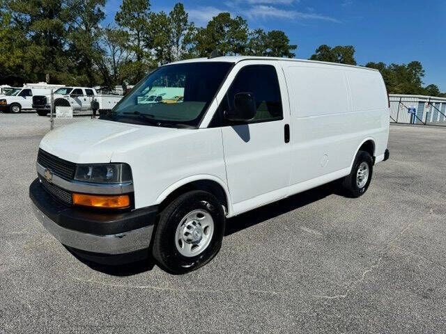 2019 CHEVROLET Express