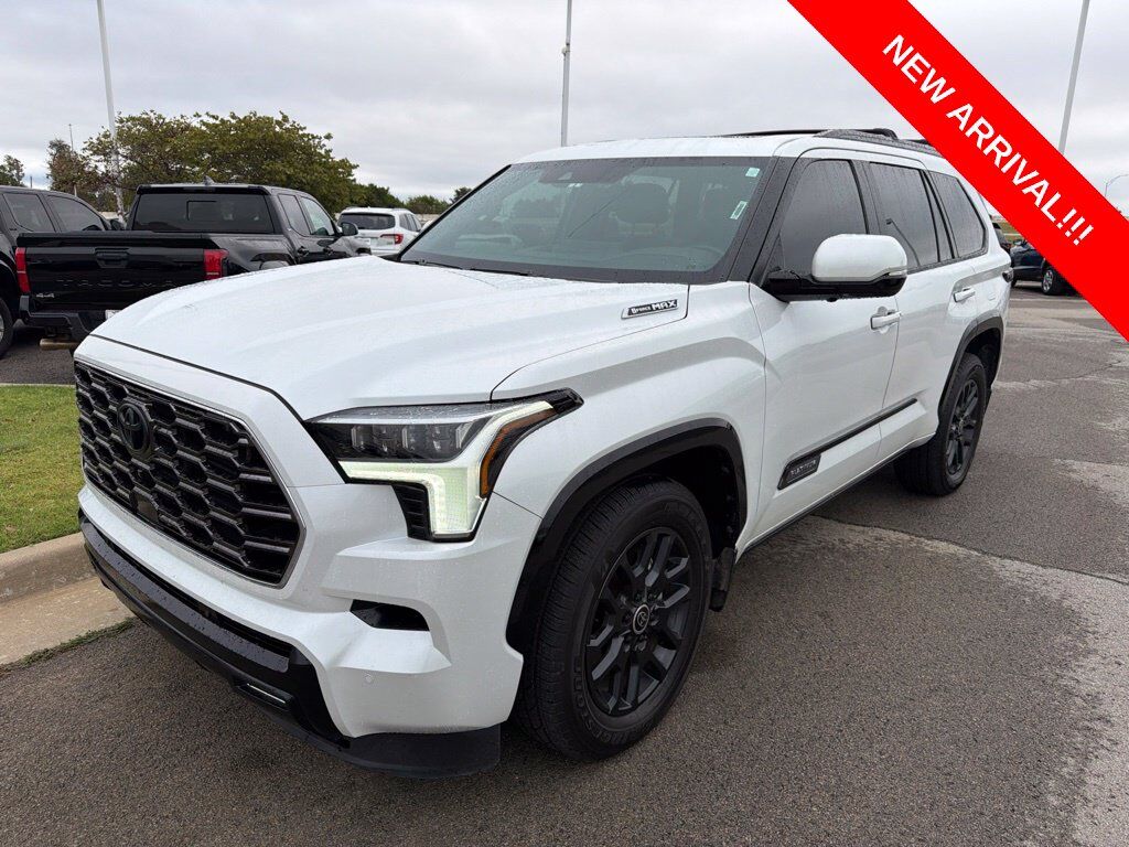 2024 TOYOTA Sequoia
