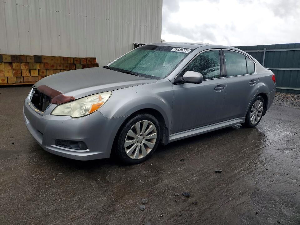 2011 SUBARU Legacy