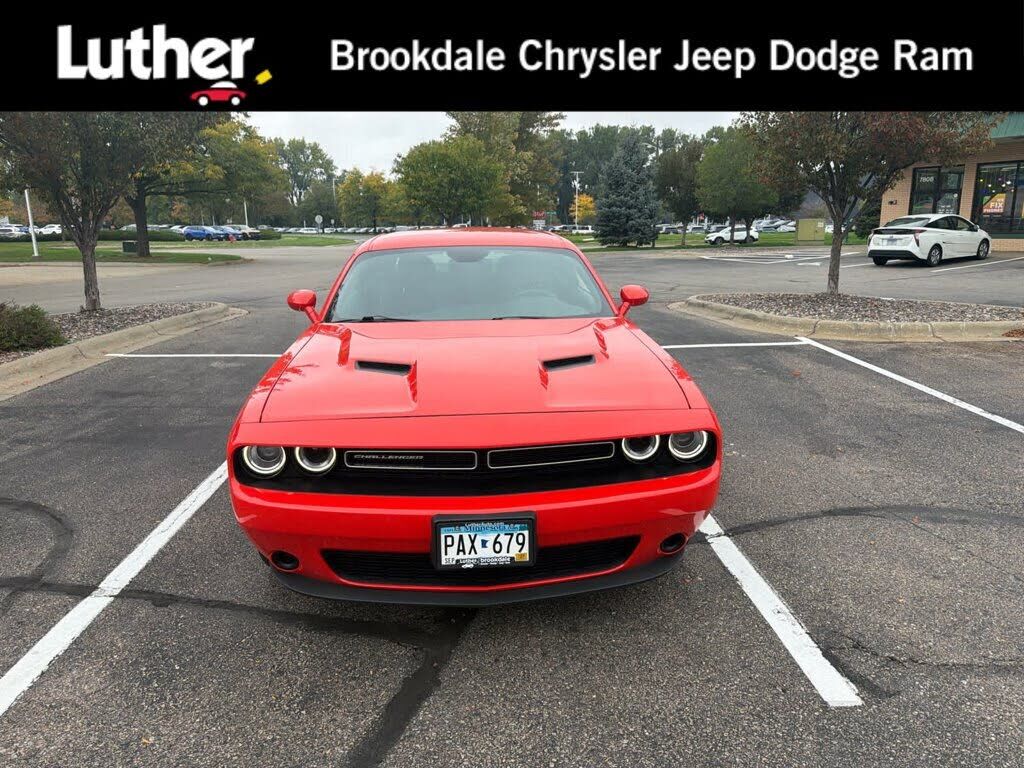 2016 DODGE Challenger