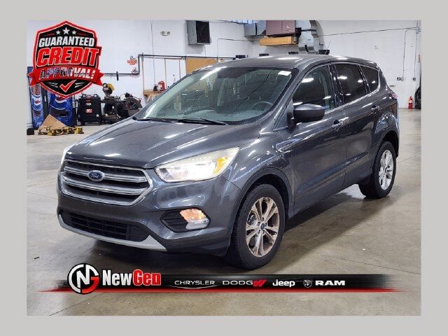 2017 FORD Escape
