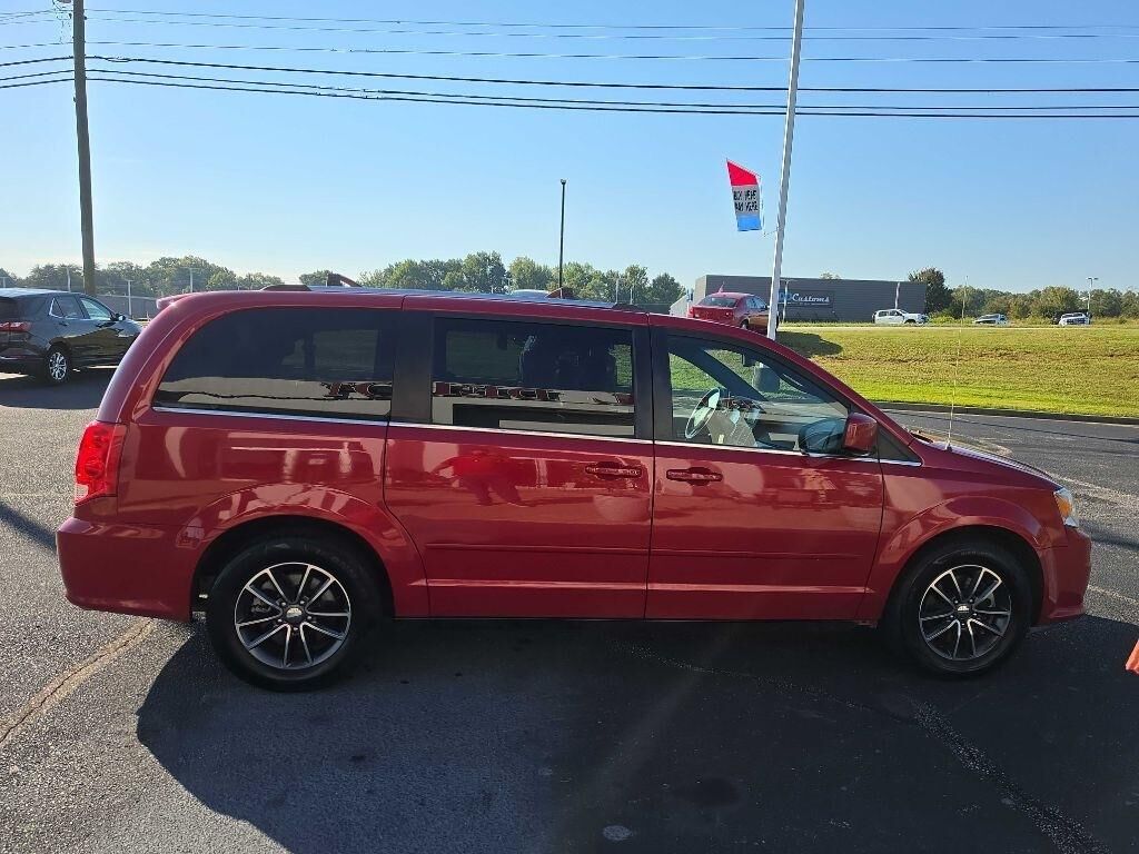 2016 DODGE Grand Caravan