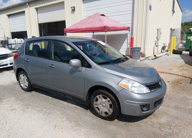 2012 NISSAN Versa